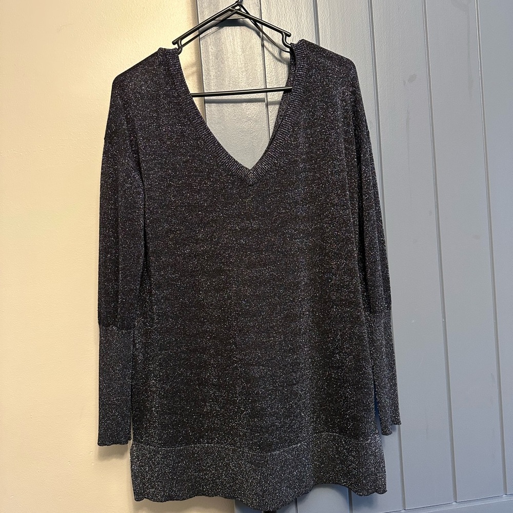 Super cute black top shop shirt